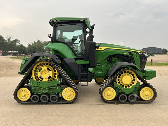2024 John Deere 8RX 410 Tractor Rubber Track