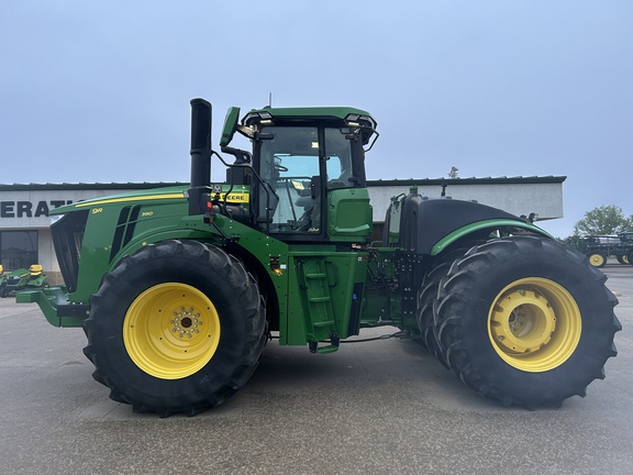 2024 John Deere 9R 390 Tractor 4WD