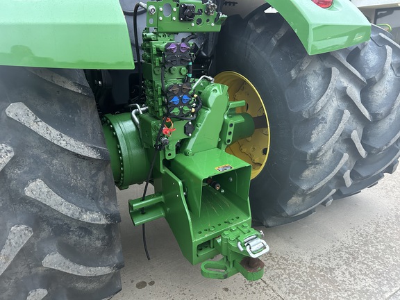 2024 John Deere 9R 390 Tractor 4WD