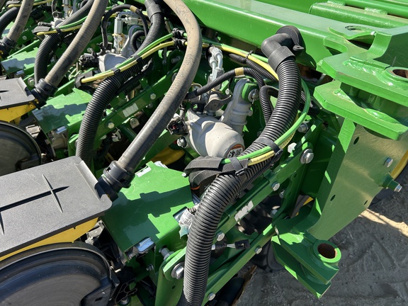 2021 John Deere DB60 Planter