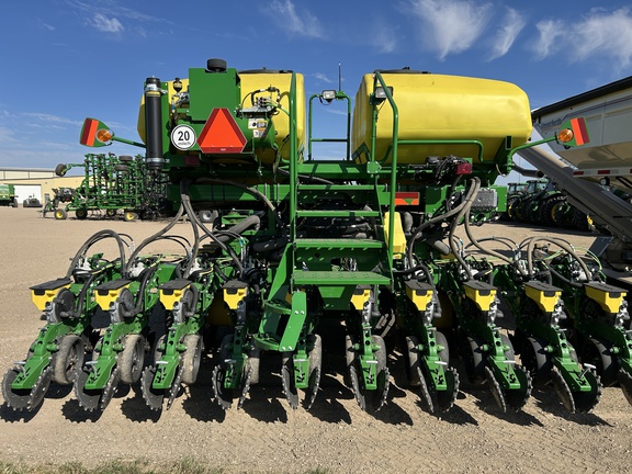 2021 John Deere DB60 Planter