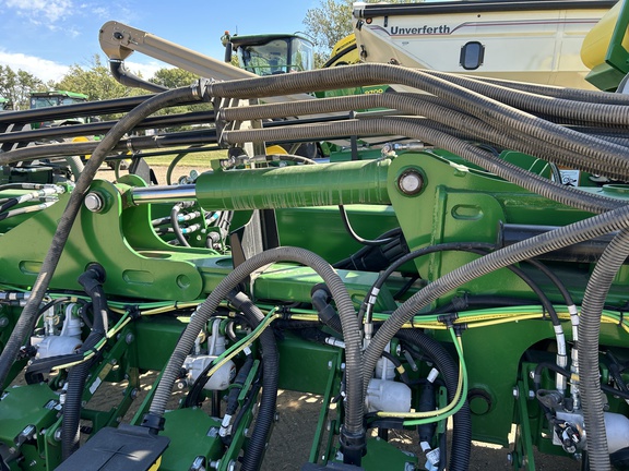 2021 John Deere DB60 Planter