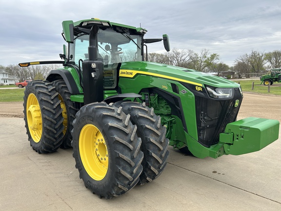 2024 John Deere 8R 370 Tractor