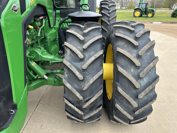 2024 John Deere 8R 370 Tractor