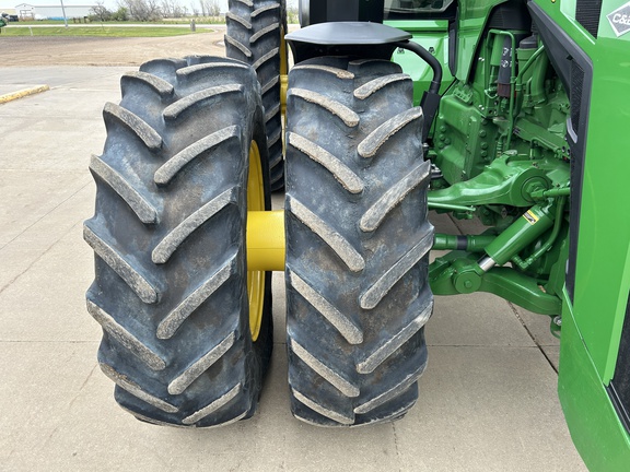 2024 John Deere 8R 370 Tractor