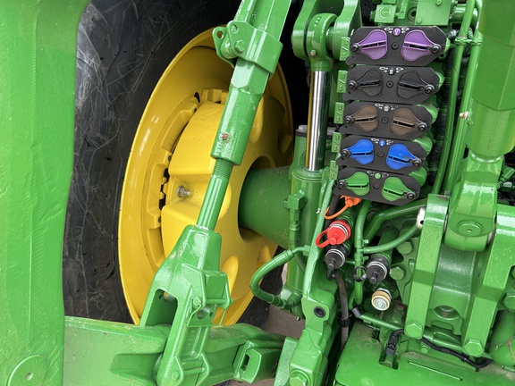 2024 John Deere 8R 370 Tractor