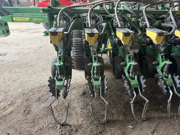 2022 John Deere DB60 Planter