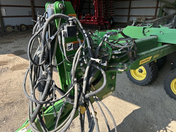 2022 John Deere DB60 Planter