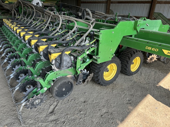 2022 John Deere DB60 Planter