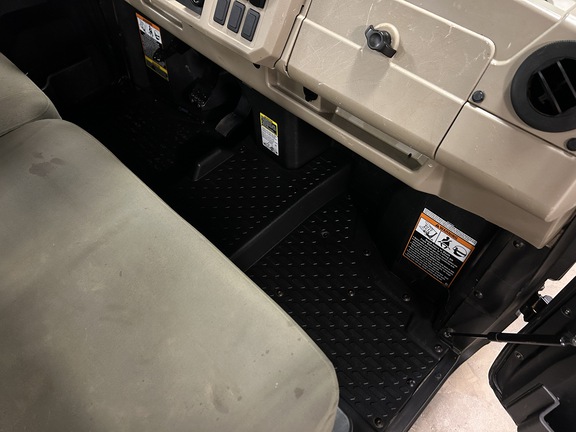 2023 John Deere XUV 835R ATV