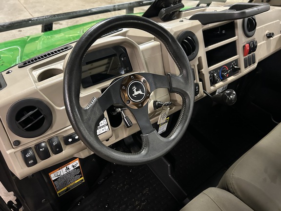 2023 John Deere XUV 835R ATV