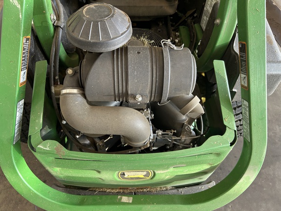 2023 John Deere Z950R Mower/Zero Turn