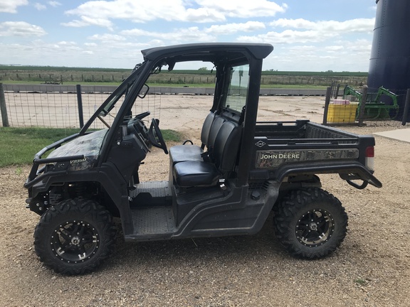 2020 John Deere XUV 835M ATV