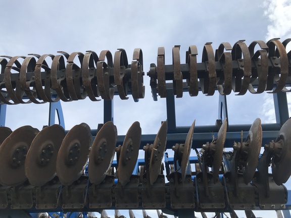 2016 Landoll 7832-35 Disk