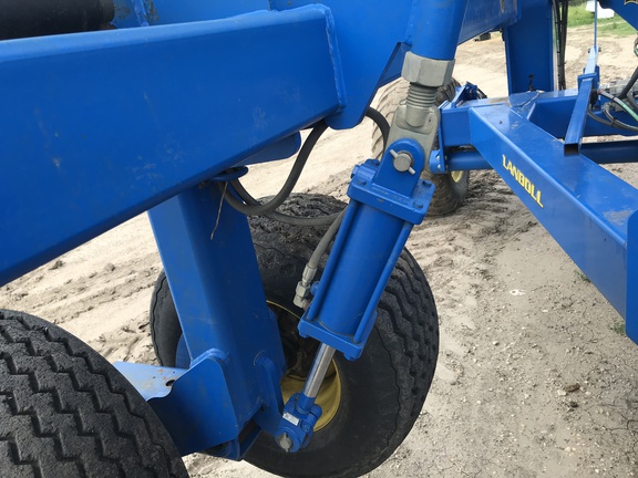 2016 Landoll 7832-35 Disk