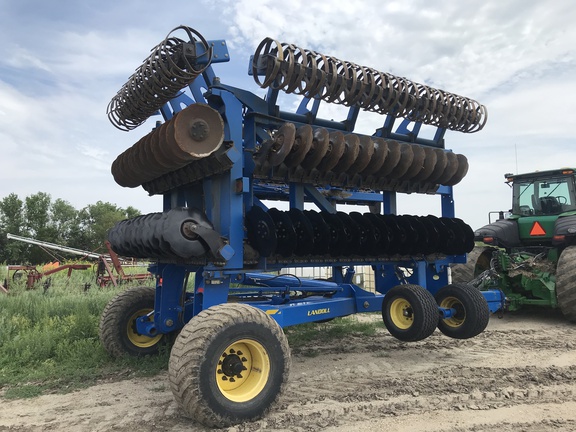 2016 Landoll 7832-35 Disk