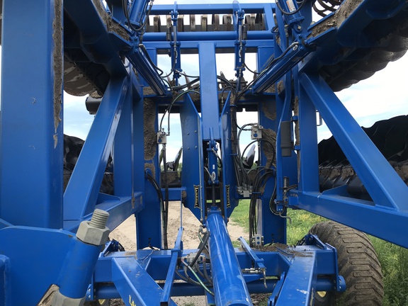 2016 Landoll 7832-35 Disk