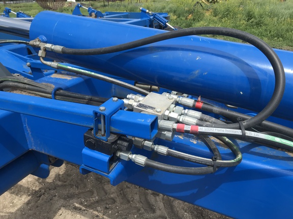 2016 Landoll 7832-35 Disk