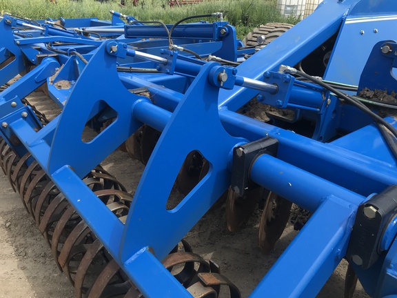 2016 Landoll 7832-35 Disk