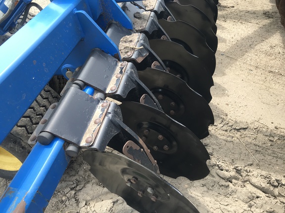 2016 Landoll 7832-35 Disk