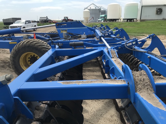 2016 Landoll 7832-35 Disk