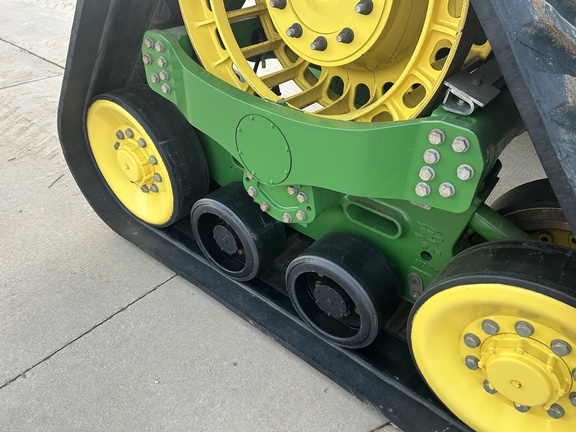 2017 John Deere 9620RX Tractor Rubber Track