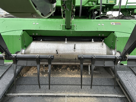 2012 John Deere 640FD Header Combine