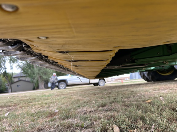 2012 John Deere 640FD Header Combine