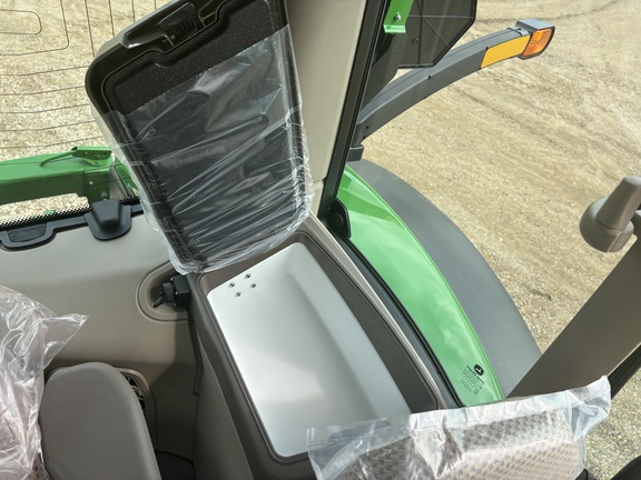 2025 John Deere 6R 215 Tractor