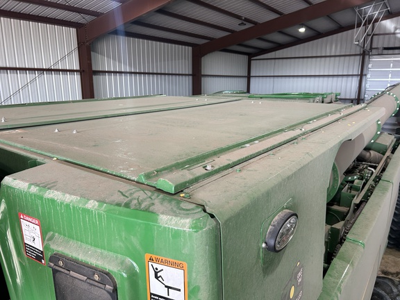 2022 John Deere S780 Combine