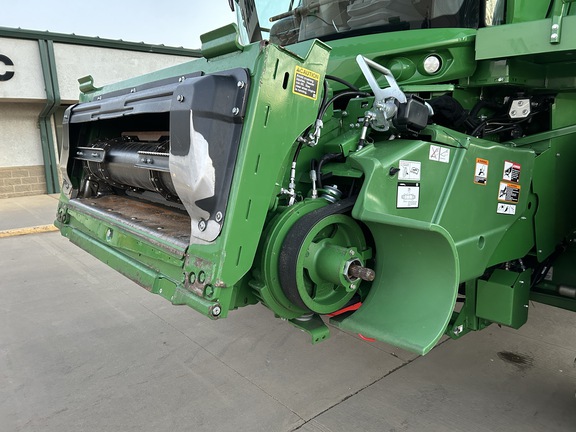 2022 John Deere S780 Combine