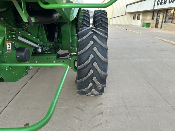 2022 John Deere S780 Combine
