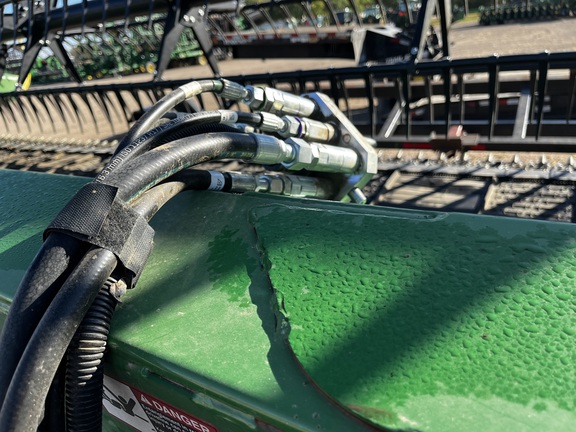 2024 John Deere RD40F Header Combine