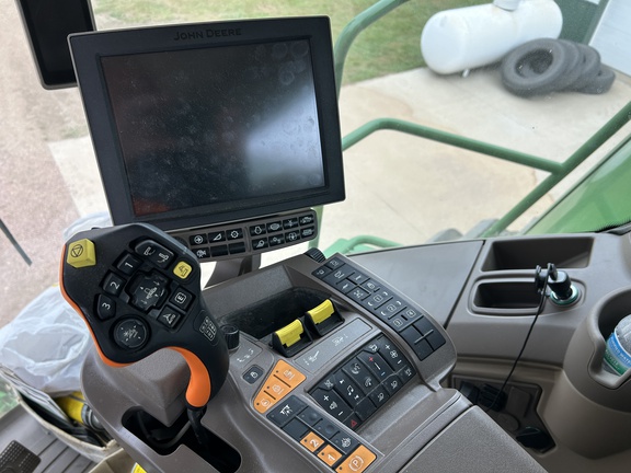 2023 John Deere S770 Combine