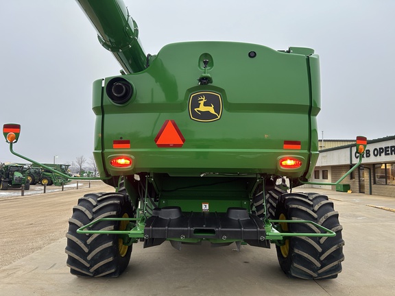 2023 John Deere S770 Combine