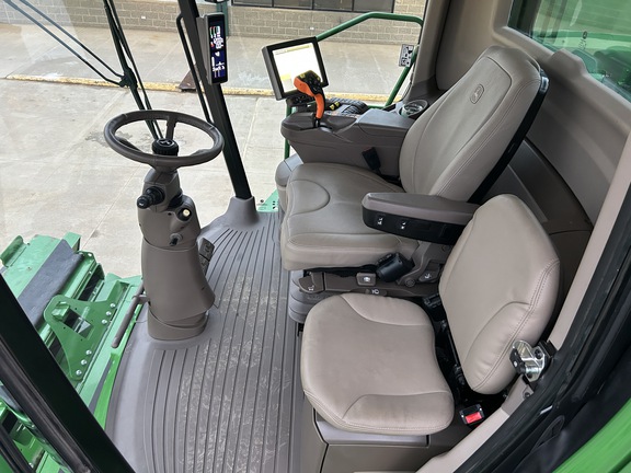 2023 John Deere S770 Combine