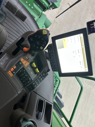 2023 John Deere S770 Combine