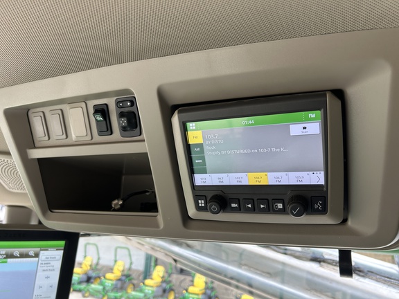 2023 John Deere 800R Misc