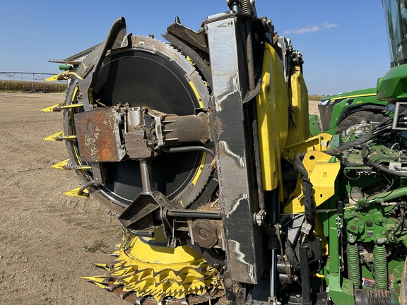 2024 John Deere 772 Header Forage