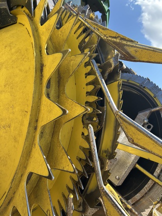 2024 John Deere 772 Header Forage