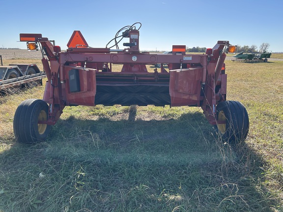 2009 New Holland H7450 Mower Conditioner
