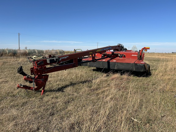 2009 New Holland H7450 Mower Conditioner