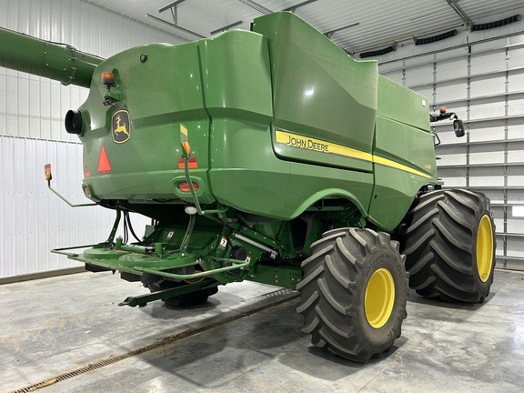 2020 John Deere S780 Combine