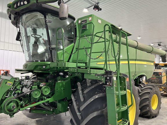 2020 John Deere S780 Combine