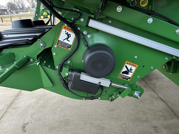 2020 John Deere S780 Combine