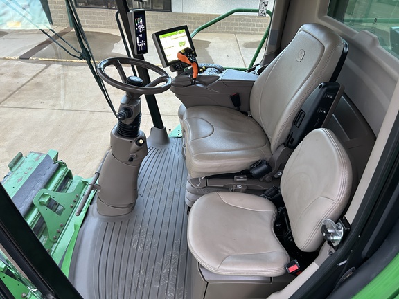 2020 John Deere S780 Combine