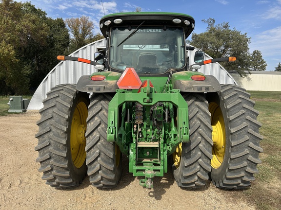 2015 John Deere 8320R Tractor