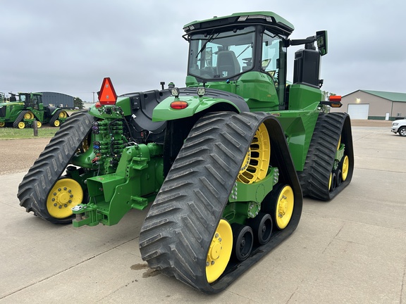 2025 John Deere 9RX 640 Tractor Rubber Track
