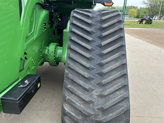2025 John Deere 9RX 640 Tractor Rubber Track