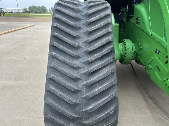 2025 John Deere 9RX 640 Tractor Rubber Track